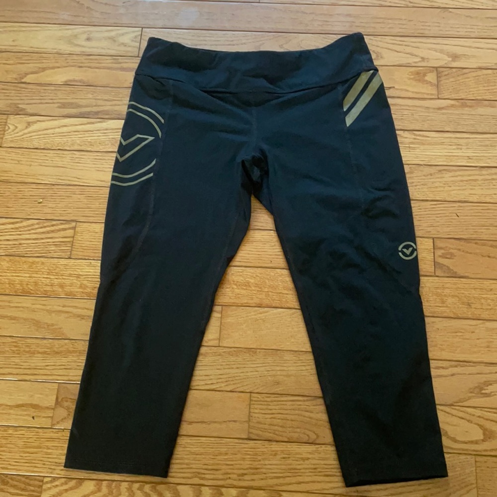 Virus leggings